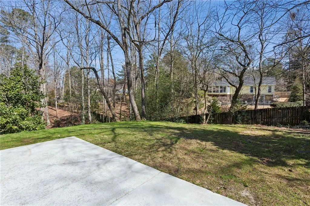 6105 River Shore Parkway, Atlanta, Georgia 30328, 5 Bedrooms Bedrooms, ,4 BathroomsBathrooms,Residential,For Sale,6105 River Shore Parkway,7720762