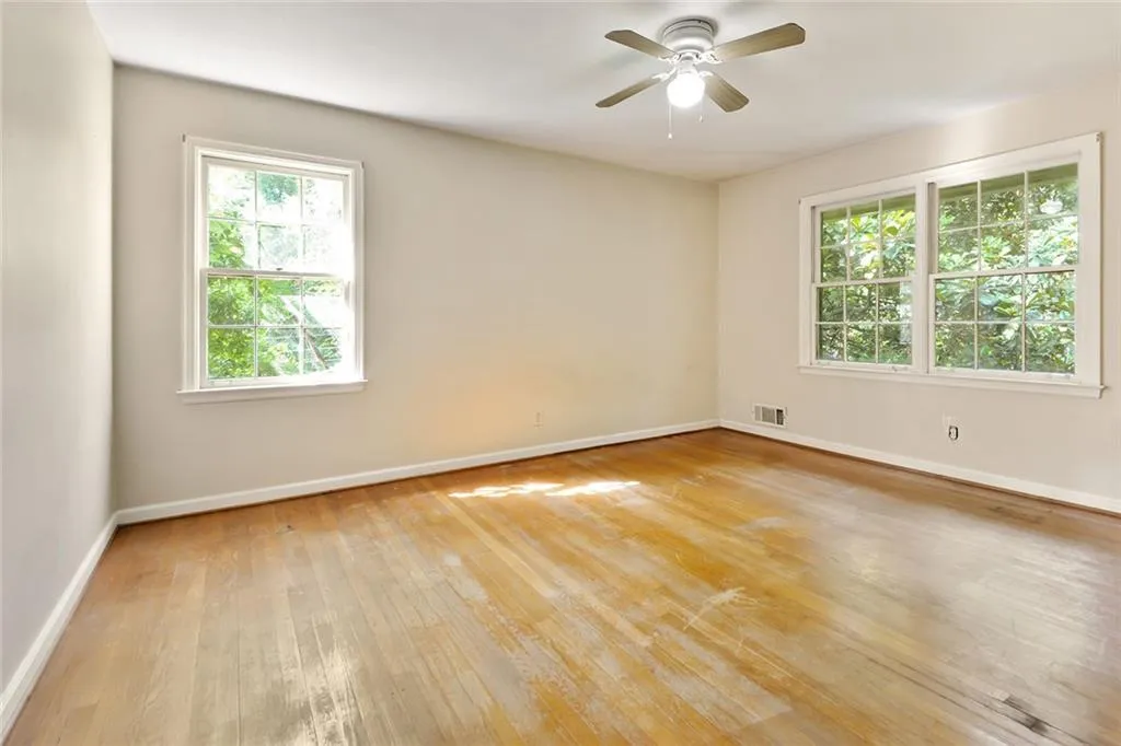 5315 Peachtree Dunwoody Road, Sandy Springs, Georgia 30342, 4 Bedrooms Bedrooms, ,3 BathroomsBathrooms,Residential,Sold,5315 Peachtree Dunwoody Road,6899074