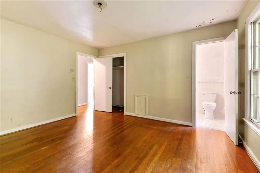 5315 Peachtree Dunwoody Road, Sandy Springs, Georgia 30342, 4 Bedrooms Bedrooms, ,3 BathroomsBathrooms,Residential,Sold,5315 Peachtree Dunwoody Road,6899074