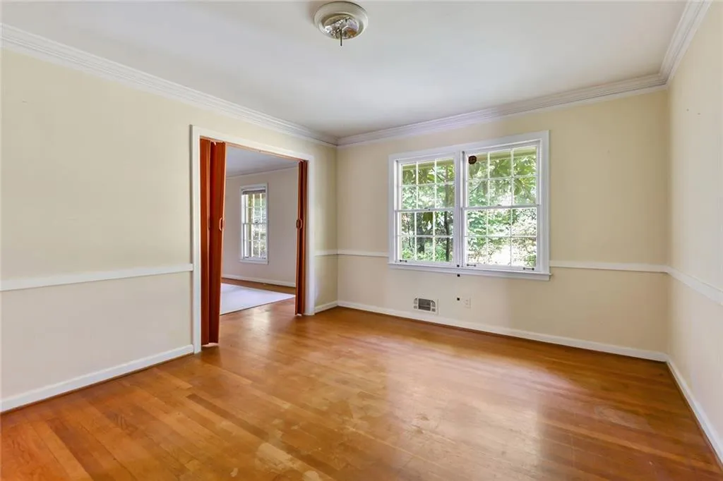 5315 Peachtree Dunwoody Road, Sandy Springs, Georgia 30342, 4 Bedrooms Bedrooms, ,3 BathroomsBathrooms,Residential,Sold,5315 Peachtree Dunwoody Road,6899074