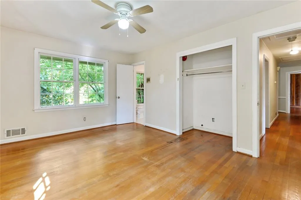 5315 Peachtree Dunwoody Road, Sandy Springs, Georgia 30342, 4 Bedrooms Bedrooms, ,3 BathroomsBathrooms,Residential,Sold,5315 Peachtree Dunwoody Road,6899074