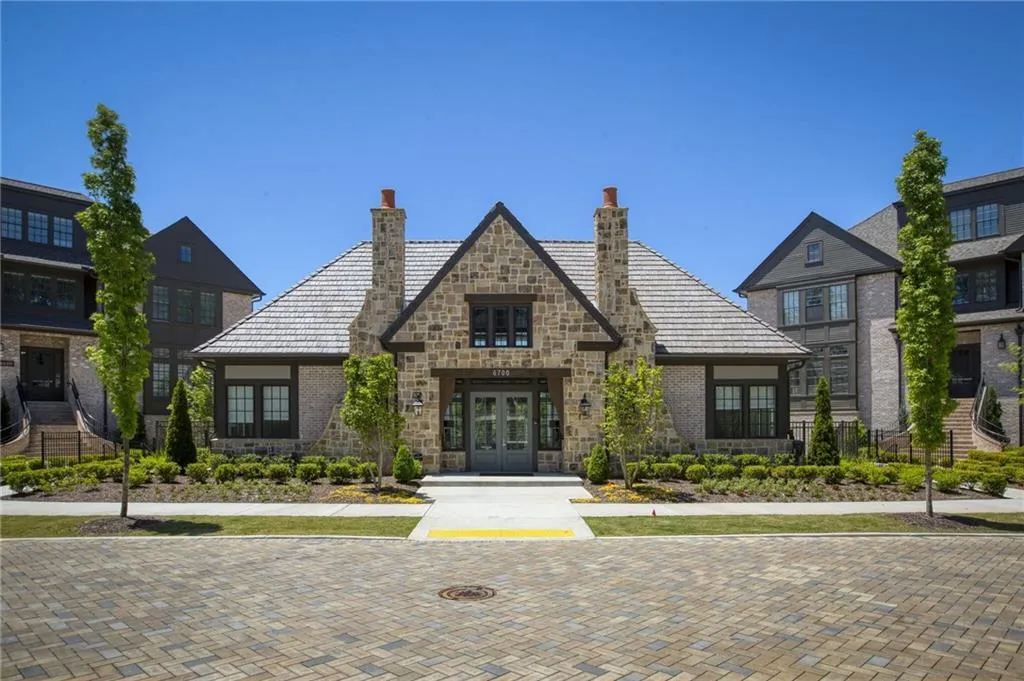 6709 Cadence Boulevard, Sandy Springs, Georgia 30328, 1 Bedroom Bedrooms, ,1 BathroomBathrooms,Residential,Sold,6709 Cadence Boulevard,6718536