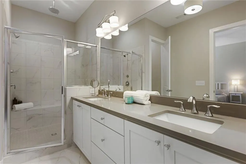 6709 Cadence Boulevard, Sandy Springs, Georgia 30328, 1 Bedroom Bedrooms, ,1 BathroomBathrooms,Residential,Sold,6709 Cadence Boulevard,6718536