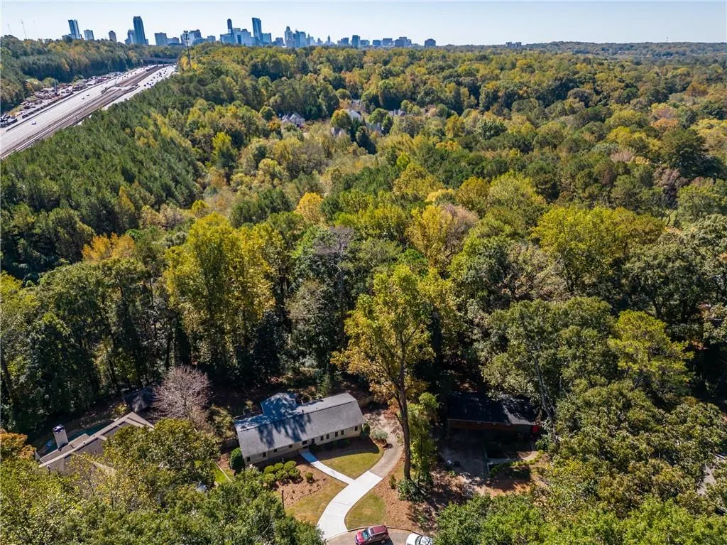 4630 Canyon Creek Trail, Atlanta, Georgia 30342, 4 Bedrooms Bedrooms, ,3 BathroomsBathrooms,Residential,Sold,4630 Canyon Creek Trail,7132265