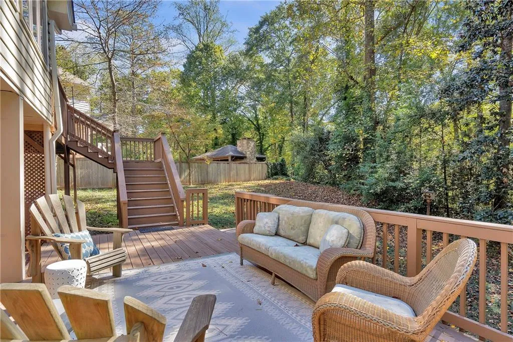 4630 Canyon Creek Trail, Atlanta, Georgia 30342, 4 Bedrooms Bedrooms, ,3 BathroomsBathrooms,Residential,Sold,4630 Canyon Creek Trail,7132265