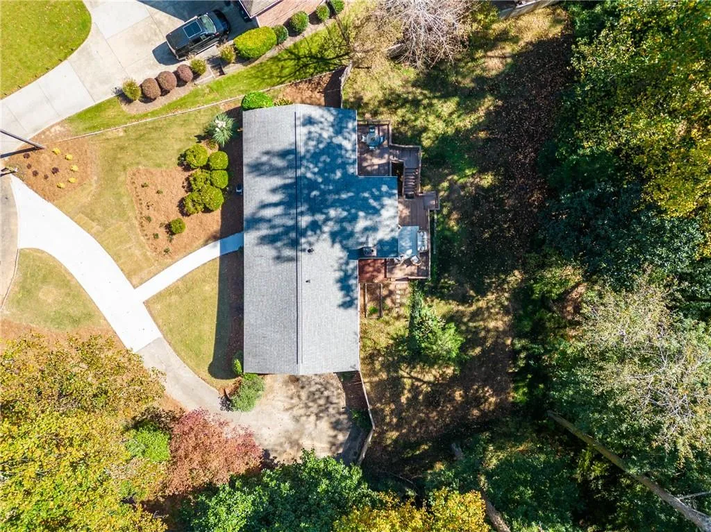 4630 Canyon Creek Trail, Atlanta, Georgia 30342, 4 Bedrooms Bedrooms, ,3 BathroomsBathrooms,Residential,Sold,4630 Canyon Creek Trail,7132265