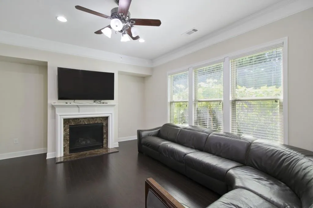 123 Barkley Lane, Atlanta, Georgia 30328, 3 Bedrooms Bedrooms, ,3 BathroomsBathrooms,Residential,Sold,123 Barkley Lane,6940697
