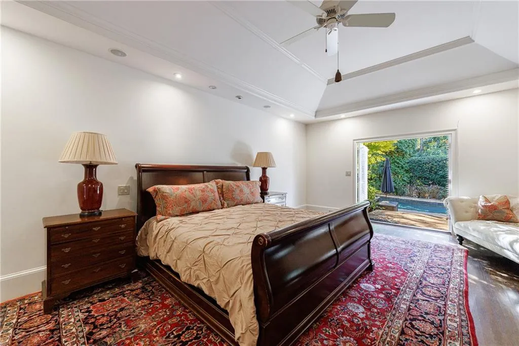 240 Embassy Court, Sandy Springs, Georgia 30328, 4 Bedrooms Bedrooms, ,3 BathroomsBathrooms,Residential,Sold,240 Embassy Court,7484711