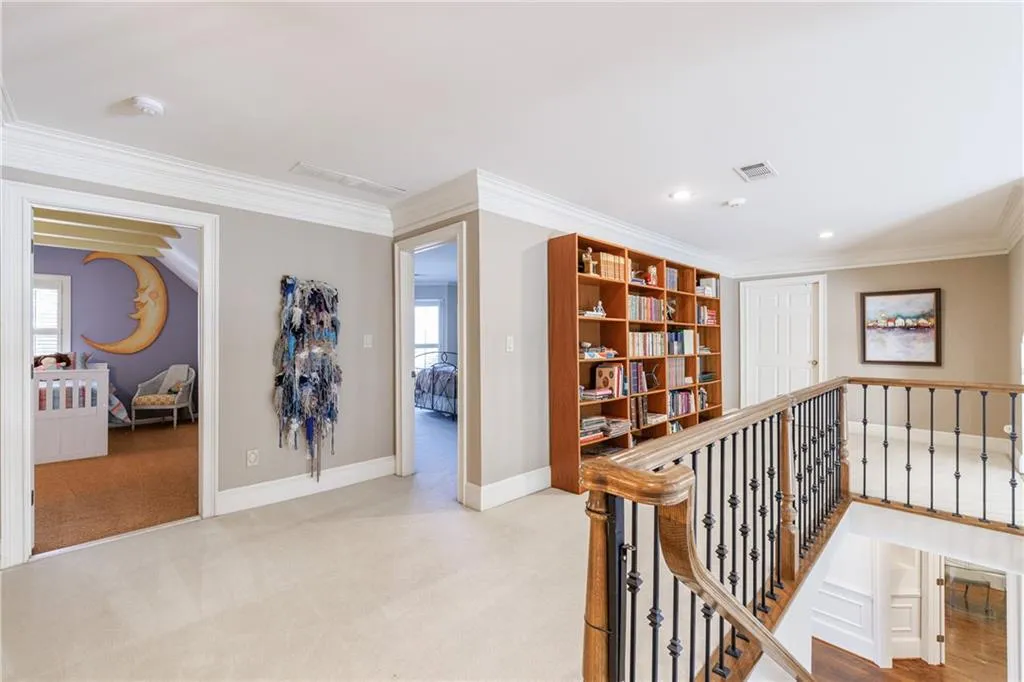 240 Embassy Court, Sandy Springs, Georgia 30328, 4 Bedrooms Bedrooms, ,3 BathroomsBathrooms,Residential,Sold,240 Embassy Court,7484711