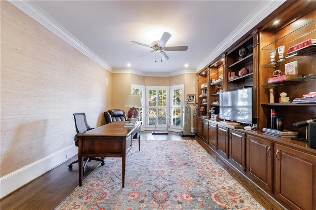 240 Embassy Court, Sandy Springs, Georgia 30328, 4 Bedrooms Bedrooms, ,3 BathroomsBathrooms,Residential,Sold,240 Embassy Court,7484711
