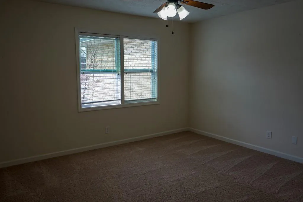 290 Winding River Drive Unit B, Atlanta, Georgia 30350, 2 Bedrooms Bedrooms, ,2 BathroomsBathrooms,Residential,Sold,290 Winding River Drive Unit B,6503548