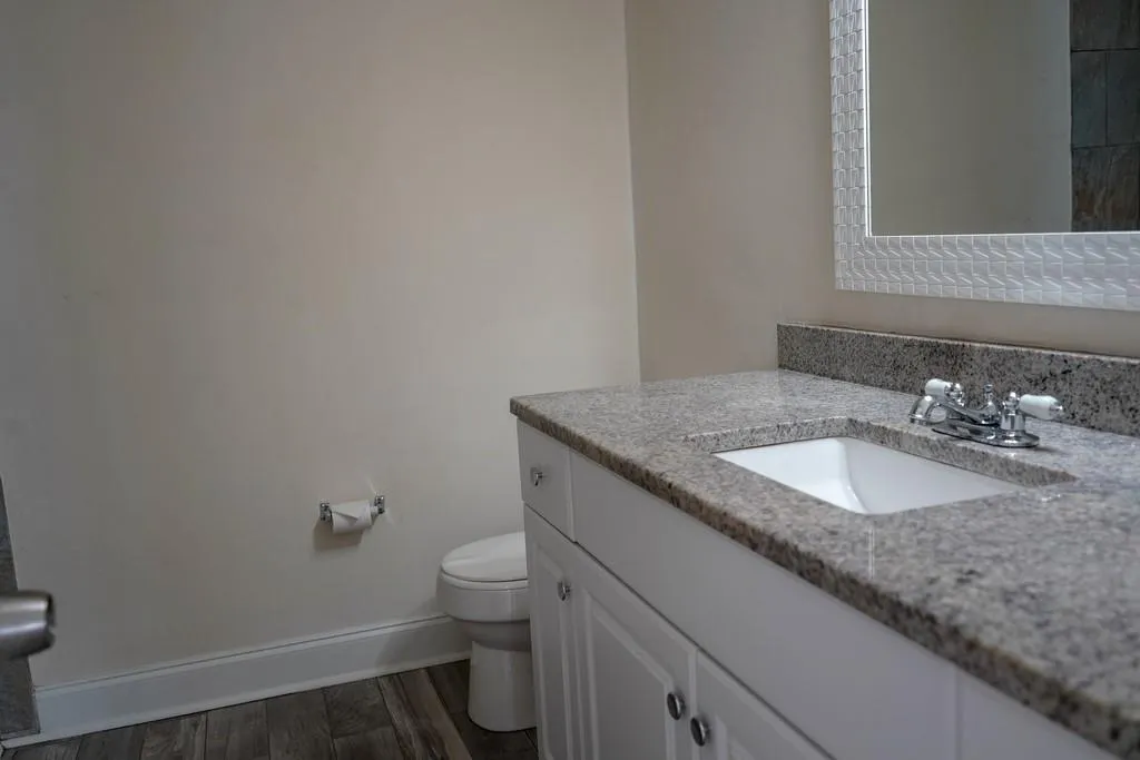 290 Winding River Drive Unit B, Atlanta, Georgia 30350, 2 Bedrooms Bedrooms, ,2 BathroomsBathrooms,Residential,Sold,290 Winding River Drive Unit B,6503548