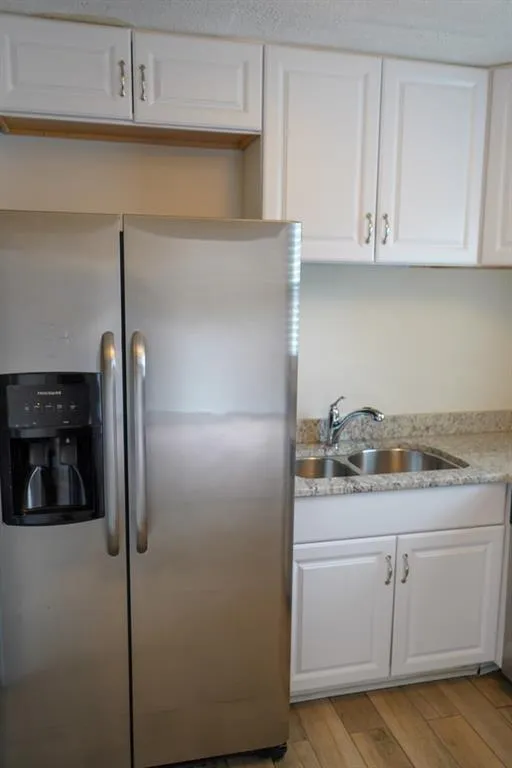 290 Winding River Drive Unit B, Atlanta, Georgia 30350, 2 Bedrooms Bedrooms, ,2 BathroomsBathrooms,Residential,Sold,290 Winding River Drive Unit B,6503548