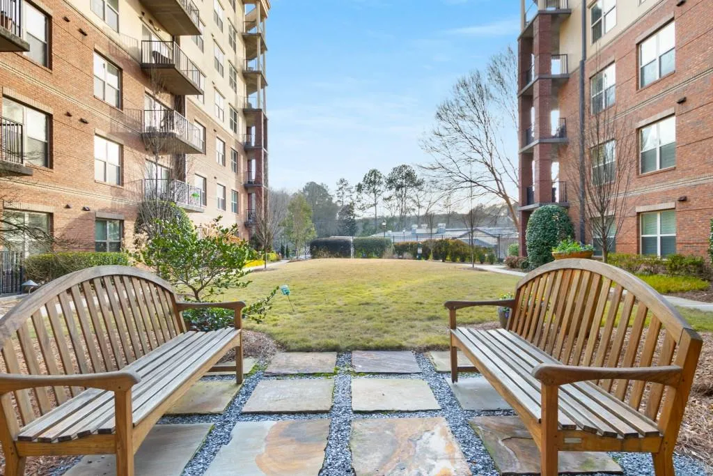 200 River Vista Drive Unit 330, Atlanta, Georgia 30339, 1 Bedroom Bedrooms, ,1 BathroomBathrooms,Residential,Sold,200 River Vista Drive Unit 330,7513411