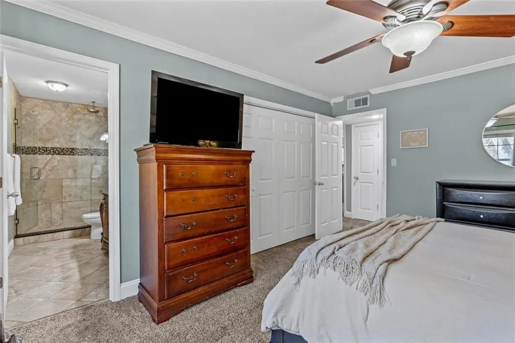 6980 Roswell Road Unit A8, Atlanta, Georgia 30328, 3 Bedrooms Bedrooms, ,2 BathroomsBathrooms,Residential,Sold,6980 Roswell Road Unit A8,7175910