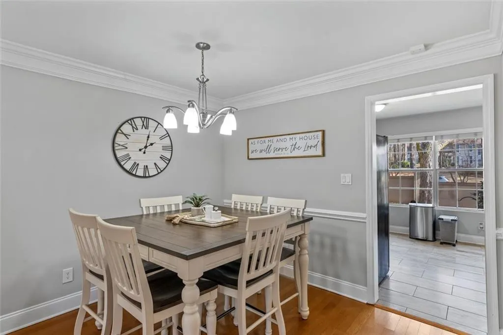 6980 Roswell Road Unit A8, Atlanta, Georgia 30328, 3 Bedrooms Bedrooms, ,2 BathroomsBathrooms,Residential,Sold,6980 Roswell Road Unit A8,7175910