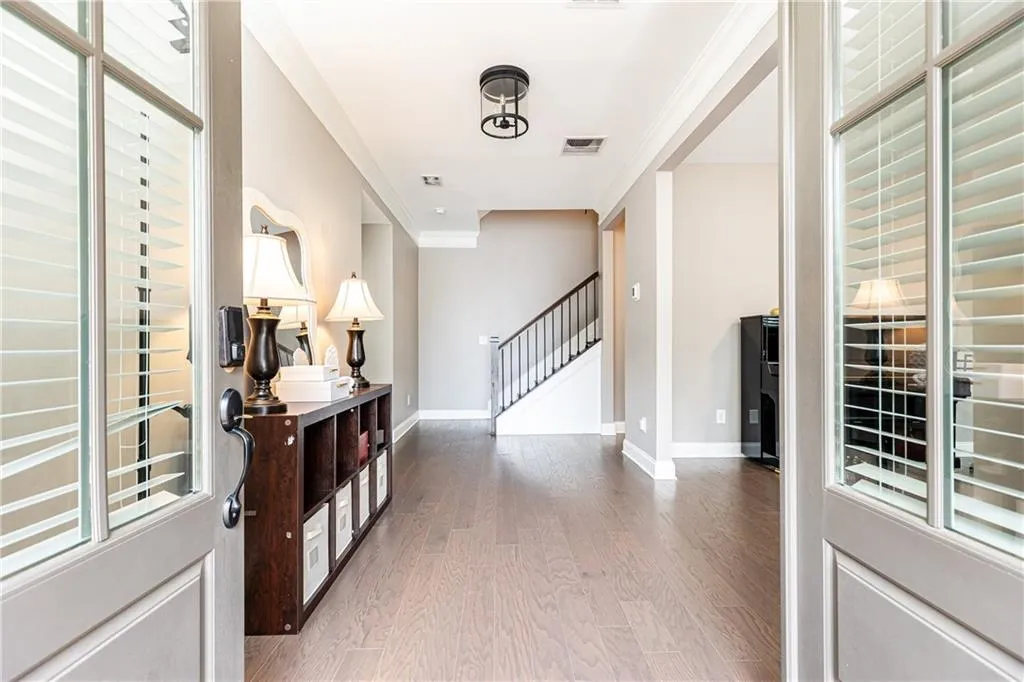 3900 Danube Lane, Atlanta, Georgia 30339, 3 Bedrooms Bedrooms, ,3 BathroomsBathrooms,Residential,For Sale,3900 Danube Lane,7602997