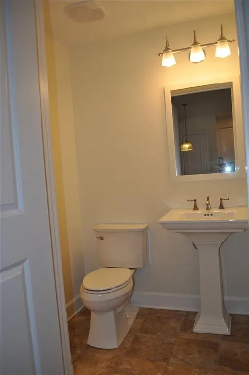 200 River Vista Drive Unit 633, Atlanta, Georgia 30339, 2 Bedrooms Bedrooms, ,2 BathroomsBathrooms,Residential,Sold,200 River Vista Drive Unit 633,6613736