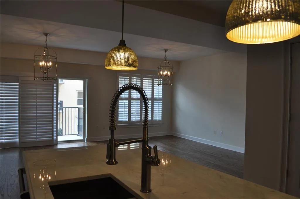 200 River Vista Drive Unit 633, Atlanta, Georgia 30339, 2 Bedrooms Bedrooms, ,2 BathroomsBathrooms,Residential,Sold,200 River Vista Drive Unit 633,6613736