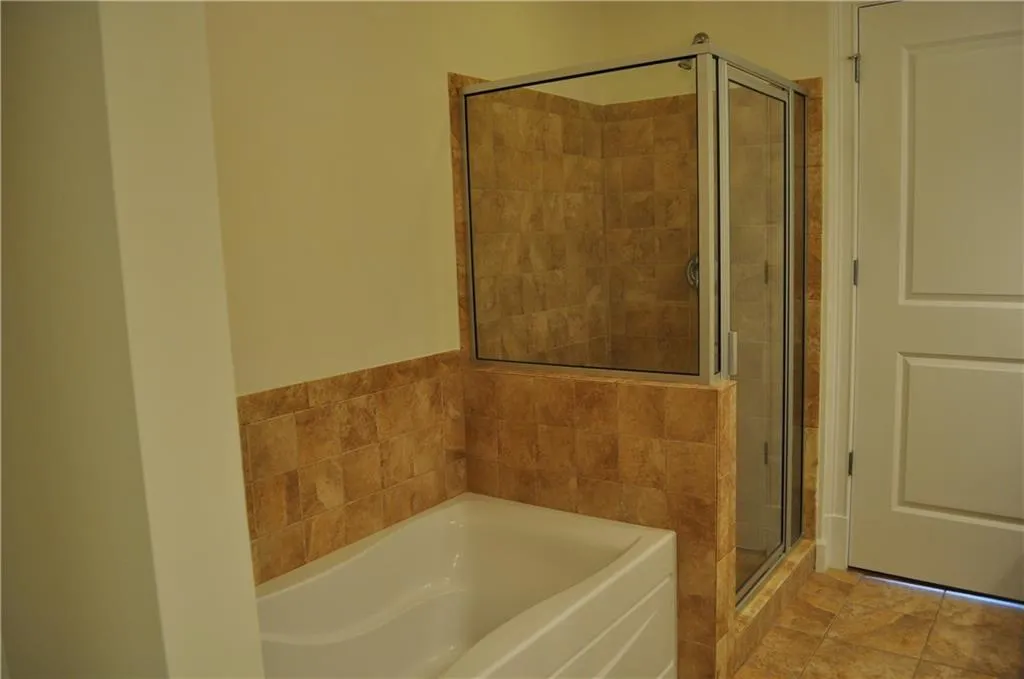 200 River Vista Drive Unit 633, Atlanta, Georgia 30339, 2 Bedrooms Bedrooms, ,2 BathroomsBathrooms,Residential,Sold,200 River Vista Drive Unit 633,6613736