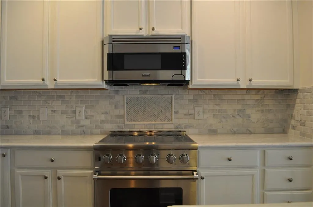 200 River Vista Drive Unit 633, Atlanta, Georgia 30339, 2 Bedrooms Bedrooms, ,2 BathroomsBathrooms,Residential,Sold,200 River Vista Drive Unit 633,6613736