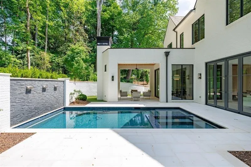 2983 Habersham Court Nw, Atlanta, Georgia 30305, 6 Bedrooms Bedrooms, 0 ,7 BathroomsBathrooms,Residential,For Sale,2983 Habersham Court Nw,7783381