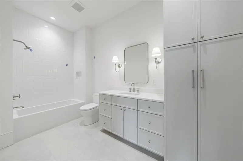 2983 Habersham Court Nw, Atlanta, Georgia 30305, 6 Bedrooms Bedrooms, 0 ,7 BathroomsBathrooms,Residential,For Sale,2983 Habersham Court Nw,7783381