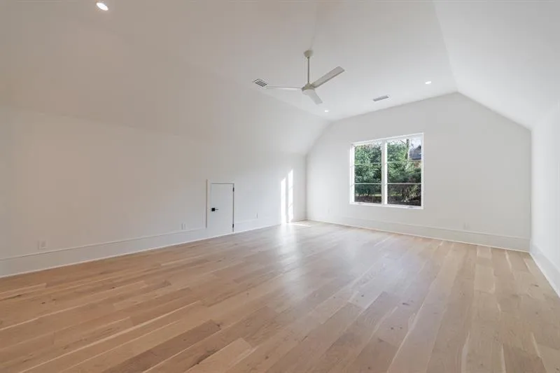 2983 Habersham Court Nw, Atlanta, Georgia 30305, 6 Bedrooms Bedrooms, 0 ,7 BathroomsBathrooms,Residential,For Sale,2983 Habersham Court Nw,7783381