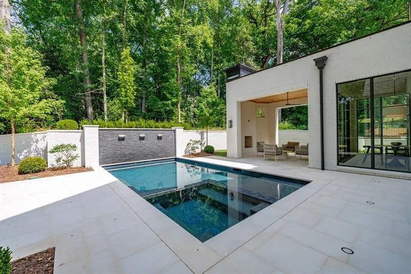 2983 Habersham Court Nw, Atlanta, Georgia 30305, 6 Bedrooms Bedrooms, 0 ,7 BathroomsBathrooms,Residential,For Sale,2983 Habersham Court Nw,7783381