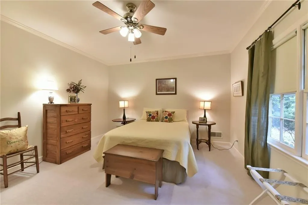 460 Huntcliff Green, Sandy Springs, Georgia 30350, 4 Bedrooms Bedrooms, ,3 BathroomsBathrooms,Residential,Sold,460 Huntcliff Green,5950577