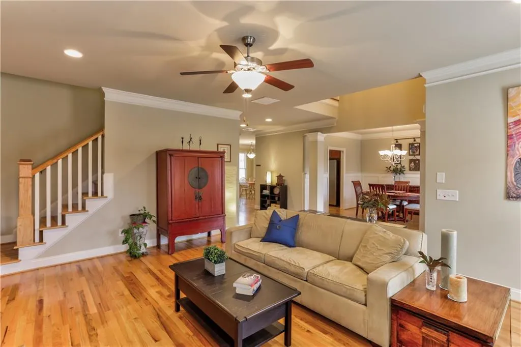 970 Samples Lane Nw, Atlanta, Georgia 30318, 4 Bedrooms Bedrooms, ,2 BathroomsBathrooms,Residential,Sold,970 Samples Lane Nw,5968068