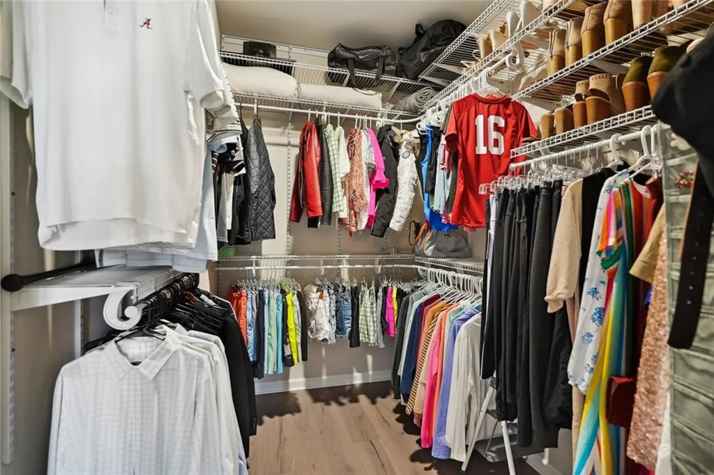 4329 Parkside Place, Sandy Springs, Georgia 30342, 3 Bedrooms Bedrooms, ,3 BathroomsBathrooms,Residential,Sold,4329 Parkside Place,7118369