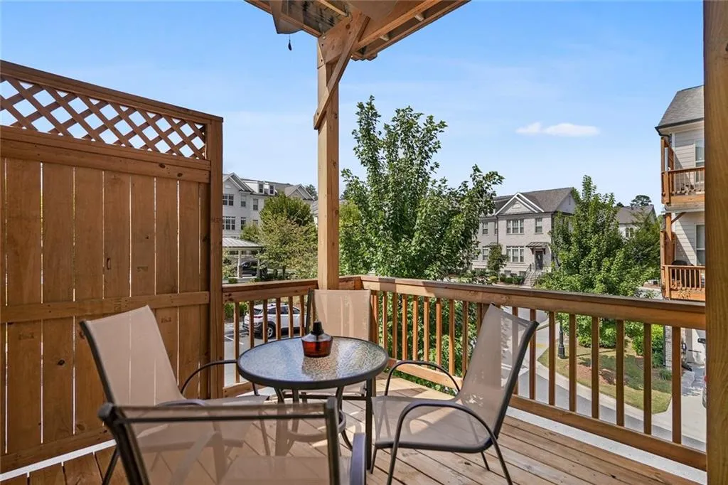 4329 Parkside Place, Sandy Springs, Georgia 30342, 3 Bedrooms Bedrooms, ,3 BathroomsBathrooms,Residential,Sold,4329 Parkside Place,7118369