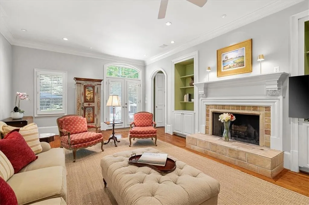 2080 Spalding Drive, Sandy Springs, Georgia 30350, 6 Bedrooms Bedrooms, ,6 BathroomsBathrooms,Residential,Sold,2080 Spalding Drive,7215839