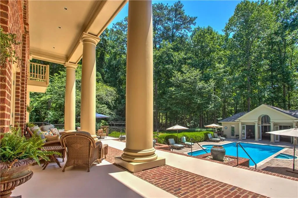 2080 Spalding Drive, Sandy Springs, Georgia 30350, 6 Bedrooms Bedrooms, ,6 BathroomsBathrooms,Residential,Sold,2080 Spalding Drive,7215839