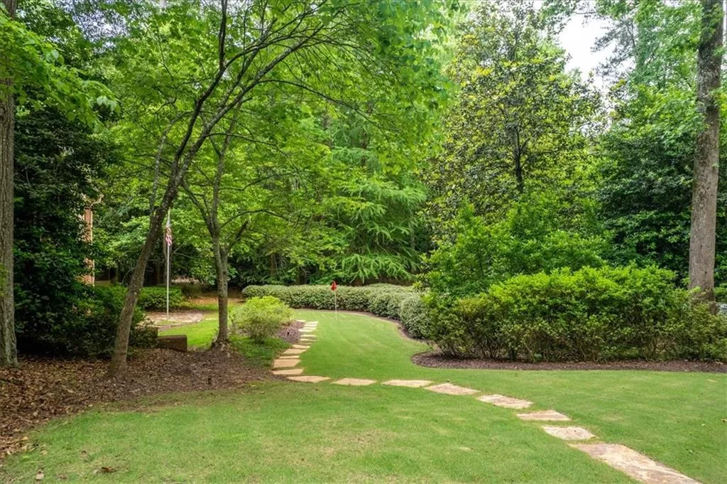 2080 Spalding Drive, Sandy Springs, Georgia 30350, 6 Bedrooms Bedrooms, ,6 BathroomsBathrooms,Residential,Sold,2080 Spalding Drive,7215839