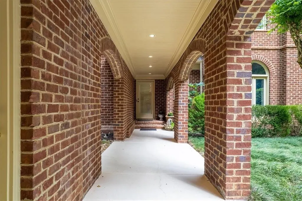 2080 Spalding Drive, Sandy Springs, Georgia 30350, 6 Bedrooms Bedrooms, ,6 BathroomsBathrooms,Residential,Sold,2080 Spalding Drive,7215839
