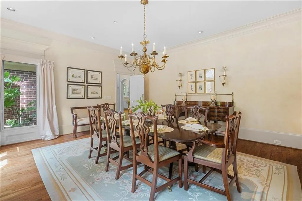 2080 Spalding Drive, Sandy Springs, Georgia 30350, 6 Bedrooms Bedrooms, ,6 BathroomsBathrooms,Residential,Sold,2080 Spalding Drive,7215839
