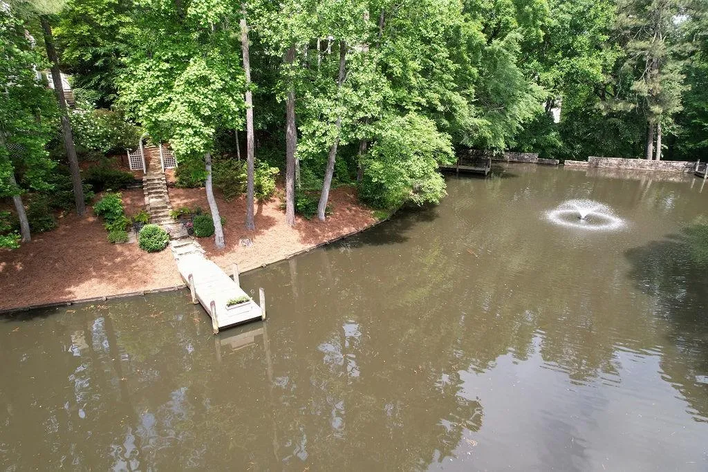 100 Grogans Lake Drive, Sandy Springs, Georgia 30350, 5 Bedrooms Bedrooms, ,4 BathroomsBathrooms,Residential,Sold,100 Grogans Lake Drive,7219711