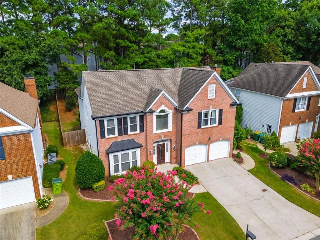 775 Glenridge Close Drive Ne, Atlanta, Georgia 30328, 4 Bedrooms Bedrooms, ,2 BathroomsBathrooms,Residential,For Sale,775 Glenridge Close Drive Ne,7621543