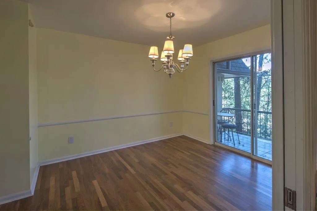 114 Maison Place Nw, Atlanta, Georgia 30327, 3 Bedrooms Bedrooms, ,3 BathroomsBathrooms,Residential,Sold,114 Maison Place Nw,5670652