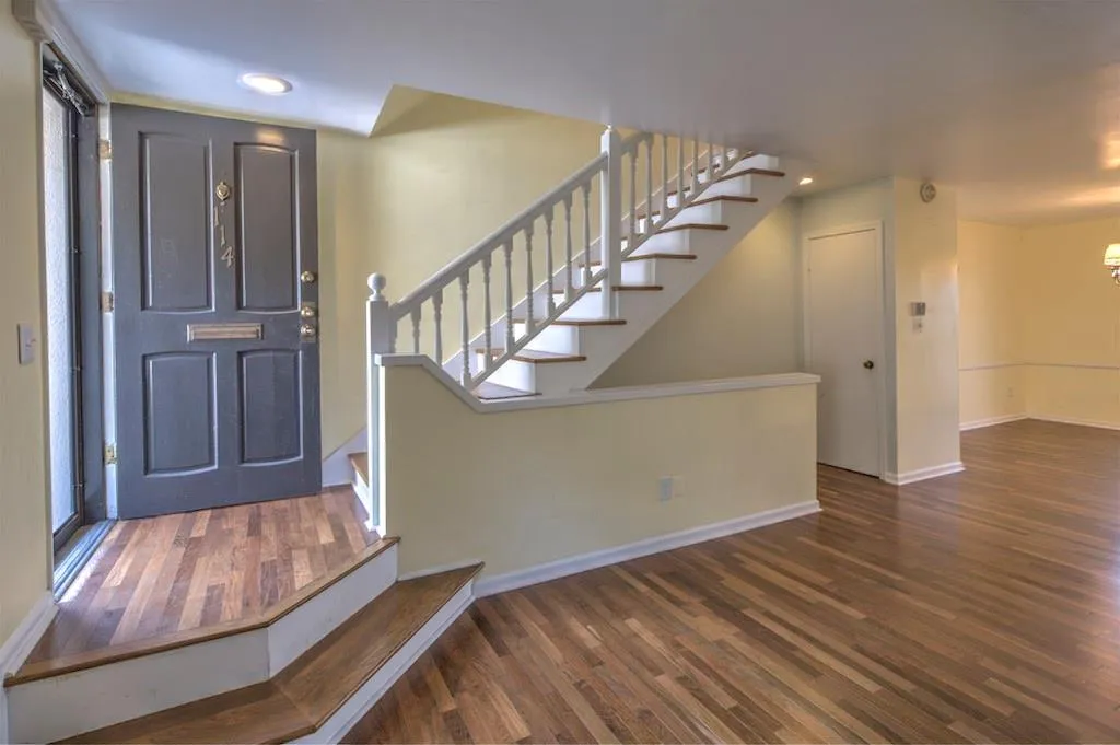 114 Maison Place Nw, Atlanta, Georgia 30327, 3 Bedrooms Bedrooms, ,3 BathroomsBathrooms,Residential,Sold,114 Maison Place Nw,5670652