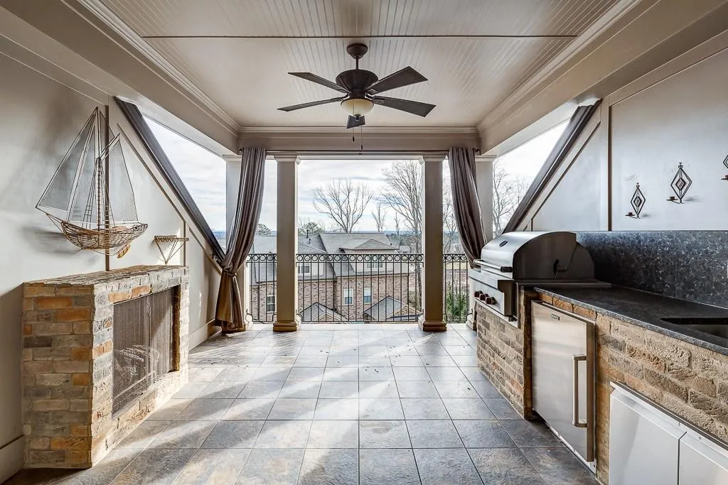2763 Paces Lookout Lane Unit 2763, Atlanta, Georgia 30339, 4 Bedrooms Bedrooms, ,4 BathroomsBathrooms,Residential,Sold,2763 Paces Lookout Lane Unit 2763,5640781