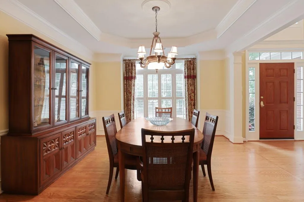 185 Smithdun Lane, Sandy Springs, Georgia 30350, 4 Bedrooms Bedrooms, ,3 BathroomsBathrooms,Residential,Sold,185 Smithdun Lane,6729589