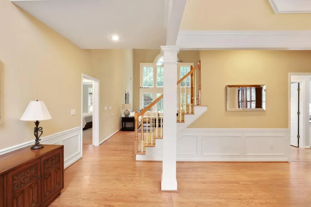 185 Smithdun Lane, Sandy Springs, Georgia 30350, 4 Bedrooms Bedrooms, ,3 BathroomsBathrooms,Residential,Sold,185 Smithdun Lane,6729589