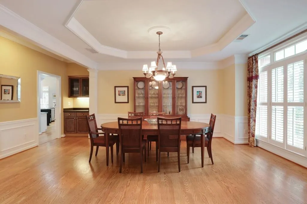 185 Smithdun Lane, Sandy Springs, Georgia 30350, 4 Bedrooms Bedrooms, ,3 BathroomsBathrooms,Residential,Sold,185 Smithdun Lane,6729589