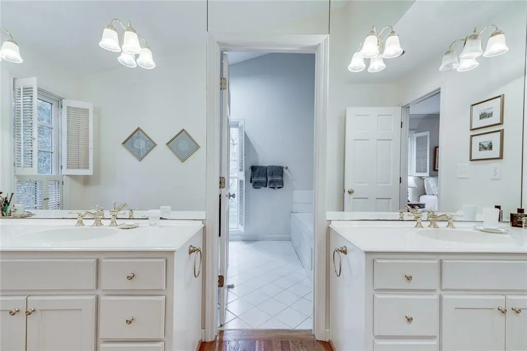 8180 Winged Foot Drive, Sandy Springs, Georgia 30350, 4 Bedrooms Bedrooms, ,3 BathroomsBathrooms,Residential,Sold,8180 Winged Foot Drive,6824335