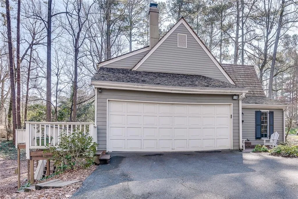 8180 Winged Foot Drive, Sandy Springs, Georgia 30350, 4 Bedrooms Bedrooms, ,3 BathroomsBathrooms,Residential,Sold,8180 Winged Foot Drive,6824335