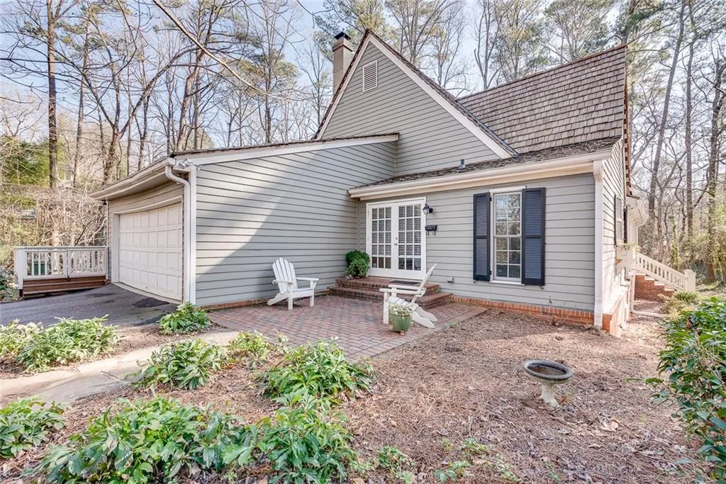 8180 Winged Foot Drive, Sandy Springs, Georgia 30350, 4 Bedrooms Bedrooms, ,3 BathroomsBathrooms,Residential,Sold,8180 Winged Foot Drive,6824335