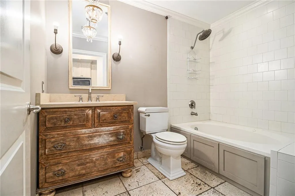 2255 Peachtree Road Ne Unit 527, Atlanta, Georgia 30309, 1 Bedroom Bedrooms, ,1 BathroomBathrooms,Residential,For Sale,2255 Peachtree Road Ne Unit 527,7623552